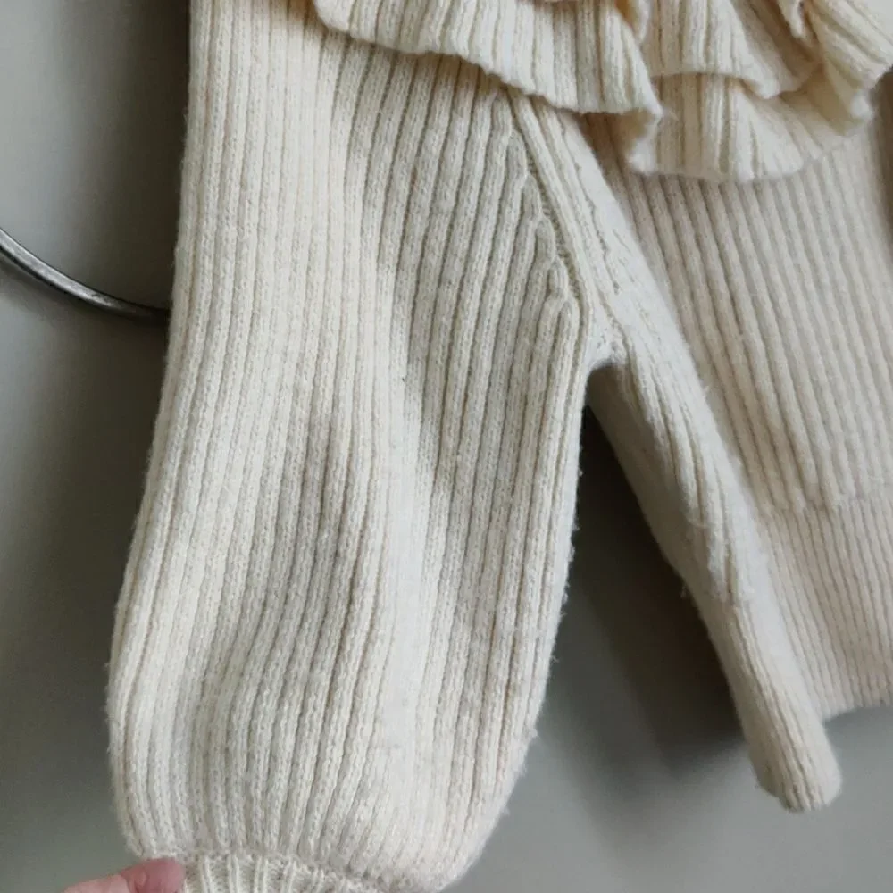 H&M balloon sleeve mock neck sweater